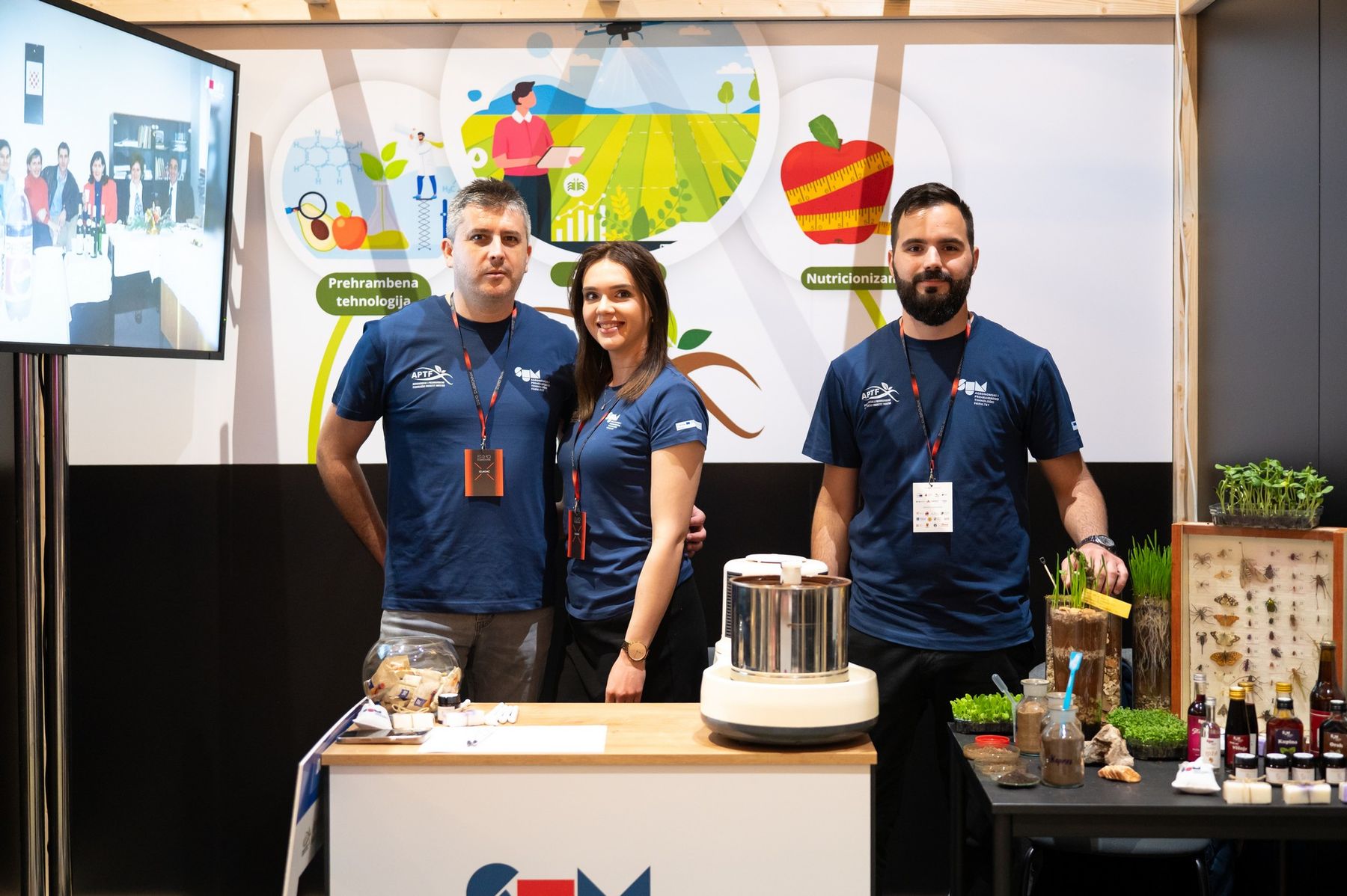 Tim Agronomskog i prehrambeno-tehnološkog fakulteta u Mostaru na svom štandu na Dubrovnik EXPO-u 2026.